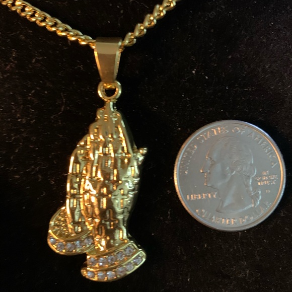 Praying Hands Pendant - Picture 4 of 5